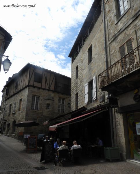 Pause casse-croûte à Figeac