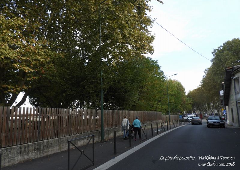 Piste cyclable ? à Tournon