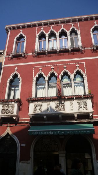 Venise ; Fenêtres typiques