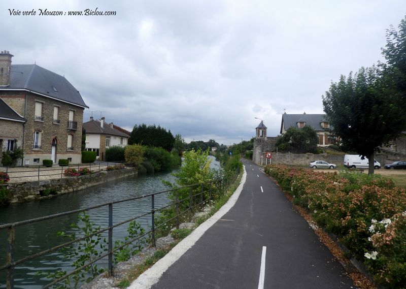 Mouzon, voie verte non signalée