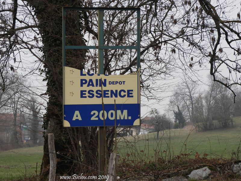 Panneau fatigué en Genevois