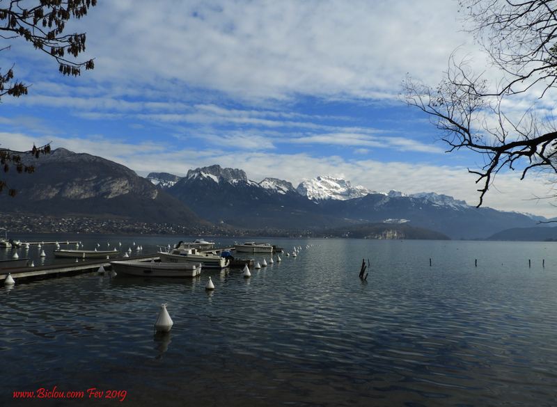 Oh Lac , suspend ton vol ..