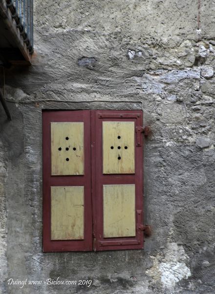 La maison ; les volesr Rouges (Duingt)