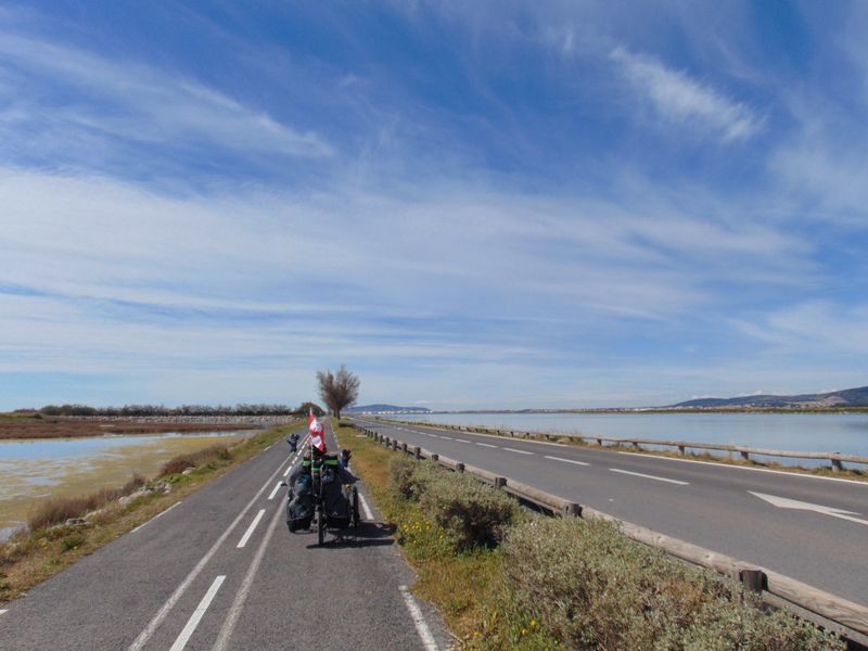 Sur ViaRhôna en 2019 ; Entre ciel et mer en vue de Sète