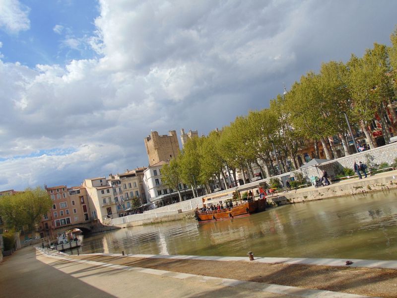 Narbonne, le canal de la robine