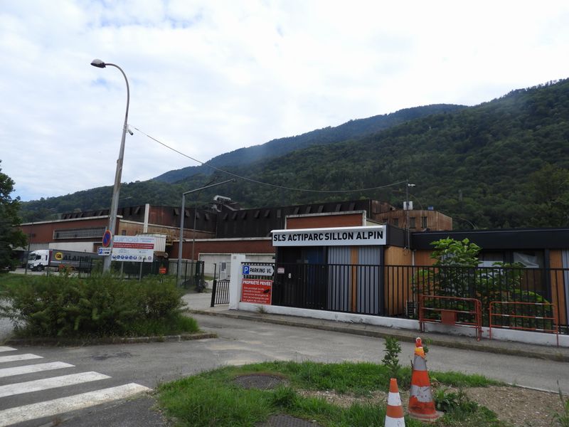 en Grésivaudan il subsiste encore qlq industries
