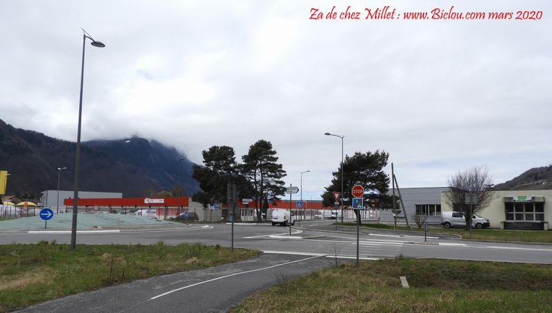 Za de chez Millet, balisage moyen ..