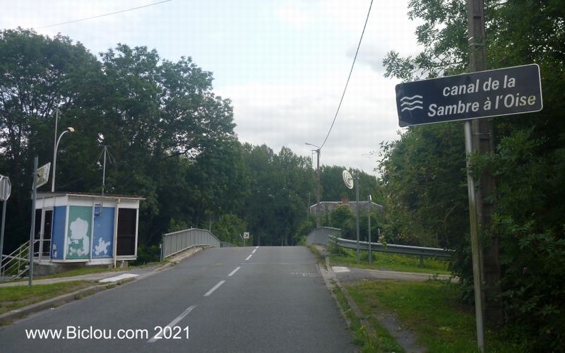 Canal de la Sambre à l'Oise