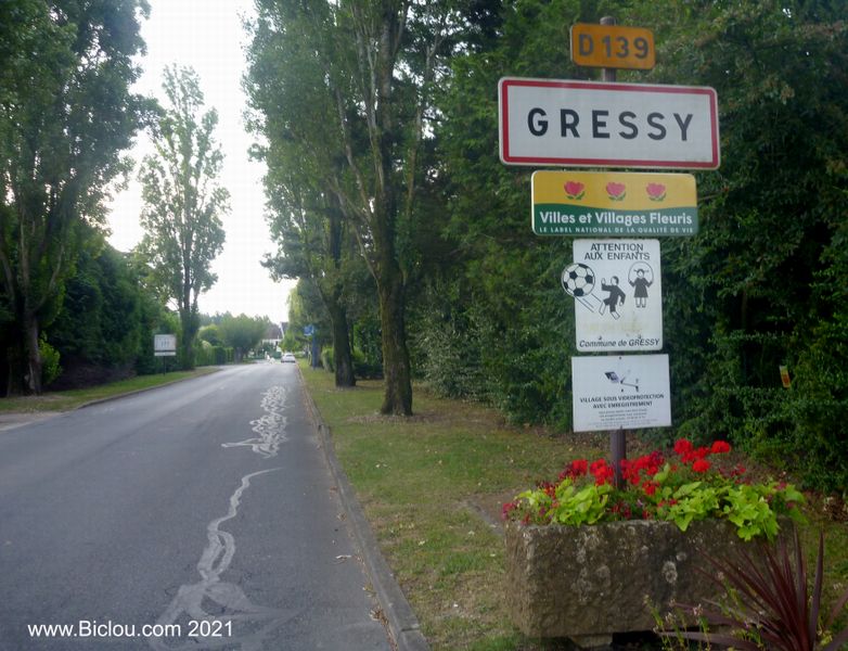 Gressy : Nous approchons du canal de l'Ourcq