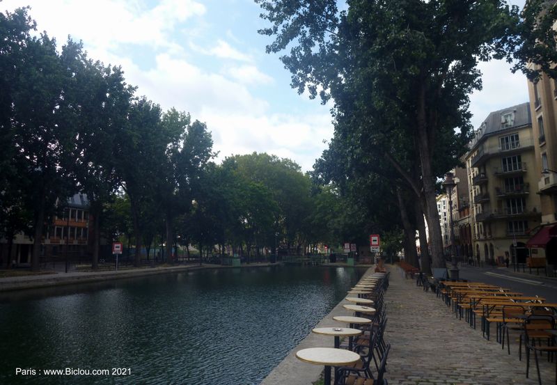 Paris : Canal st Martin, désert en Aout 2021