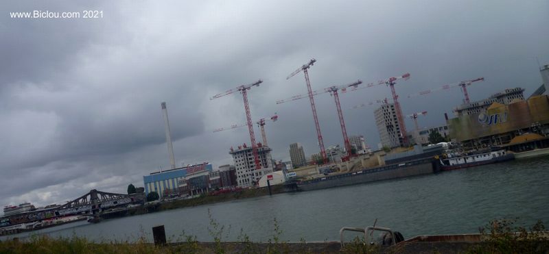 Concours : de la plus haute grue de Paris