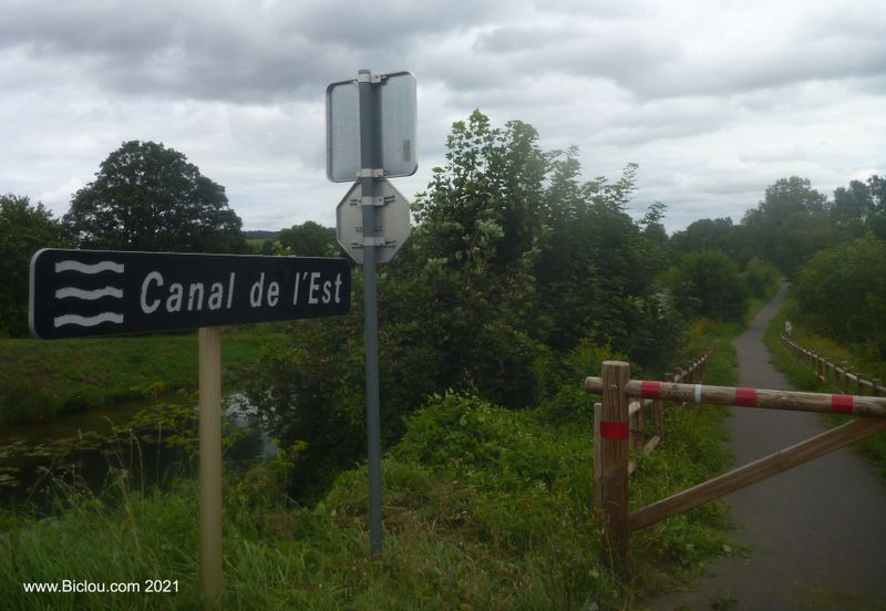 Voie verte long Canal de l'EST