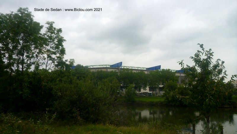 Stade de Sedan, grand club de foot que les moins de vingt-ans ne peuvent pas connaitre ..