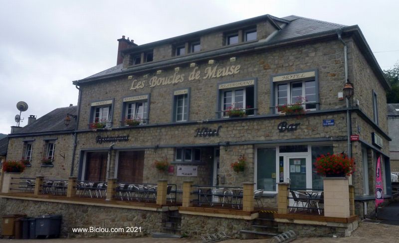 Repérage en bord de Meuse