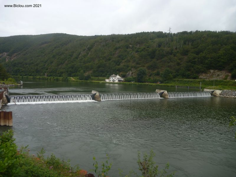 Barrage radier sur La Meuse