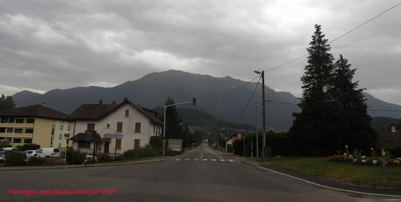 Faverges au petit matin .. Chagrin ..