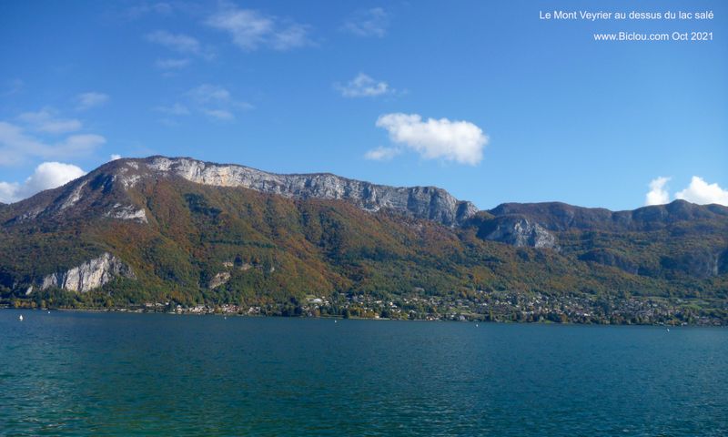 Le Mont Veyrier au dessus de la gouille d'Annecy