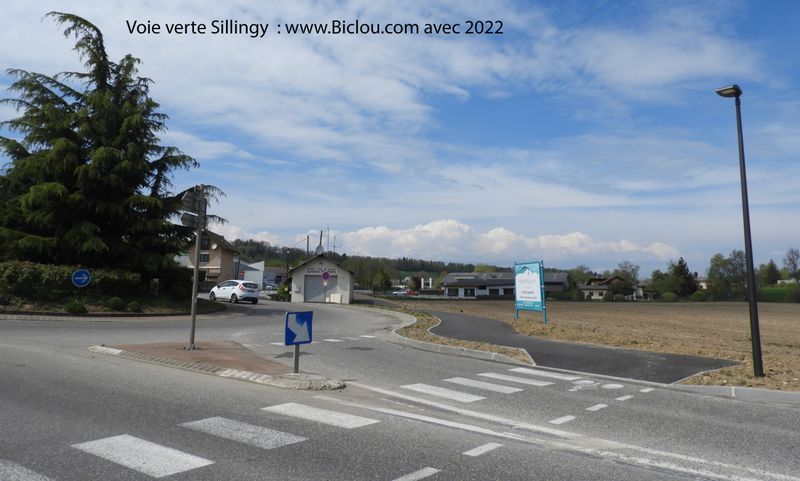 Tjrs sur la vélo-route dite : V62 : Sillingy