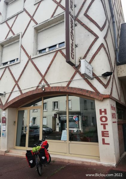 Bivouac chez Anne de Beaujeu à Gien..