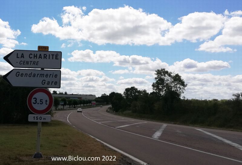 Du côté de la Charité sur Loire ; Nous quittons la Nationale sept