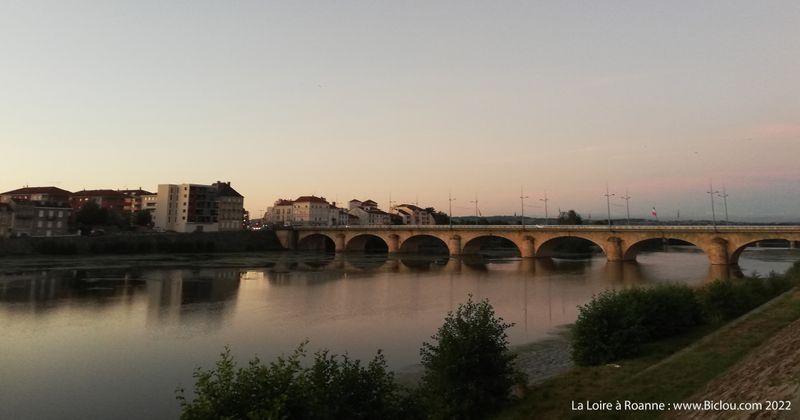 La Loire à Roanne, au petit matin ..