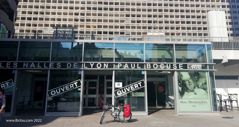 Les halles de Bocuse (Lyon)