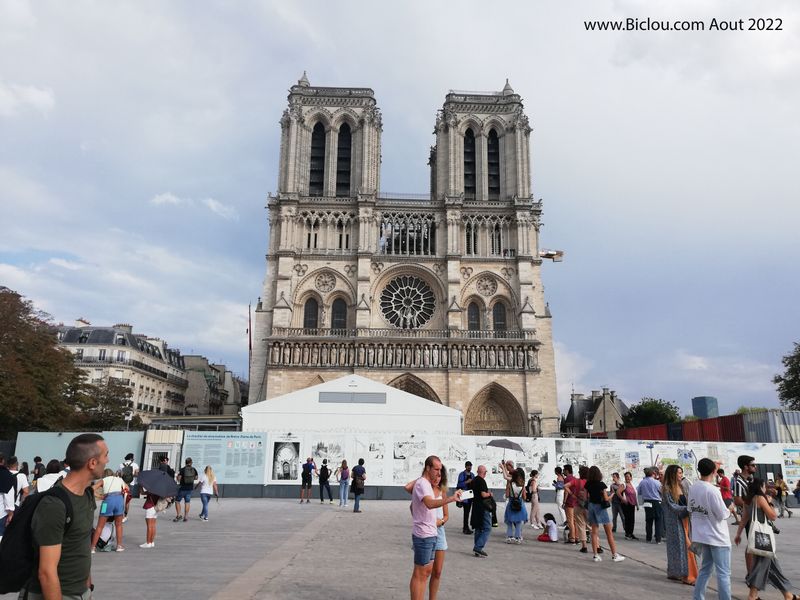 Notre dame de Paris en 2022
