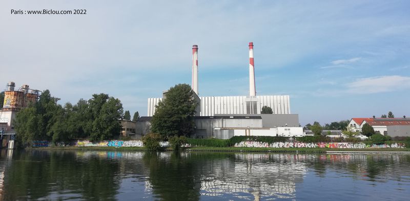 Sud-Est de Paris ; centrale électrique
