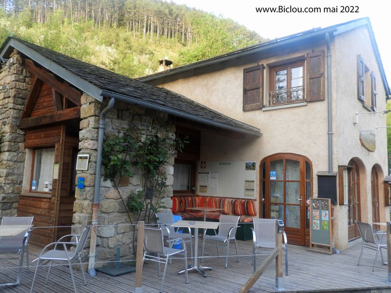Camping, peu avant Meyrueis