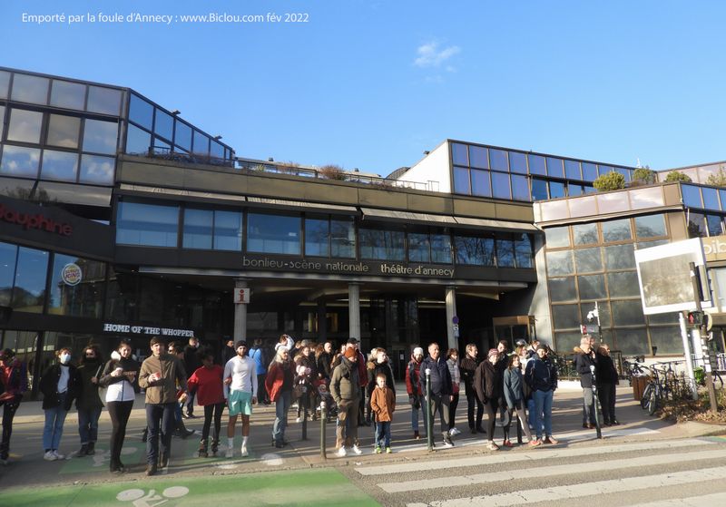 Que de monde : Foire d'empoigne à Annecy