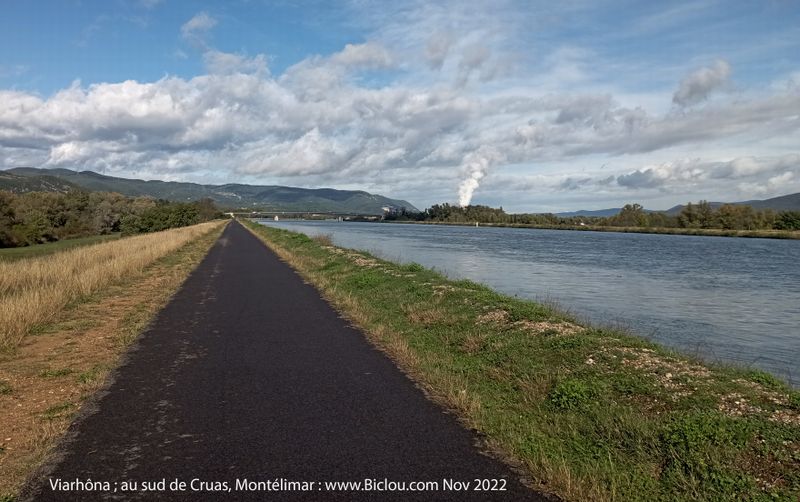 Sur Viarhôna au niveau de Montélimar