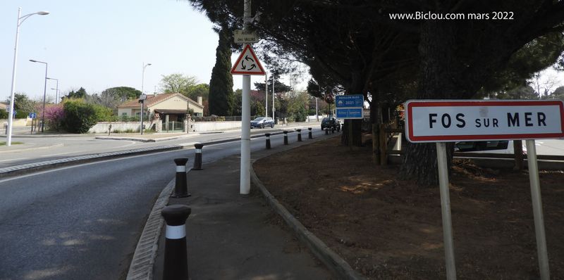 Ouf ! Fos sur mer village
