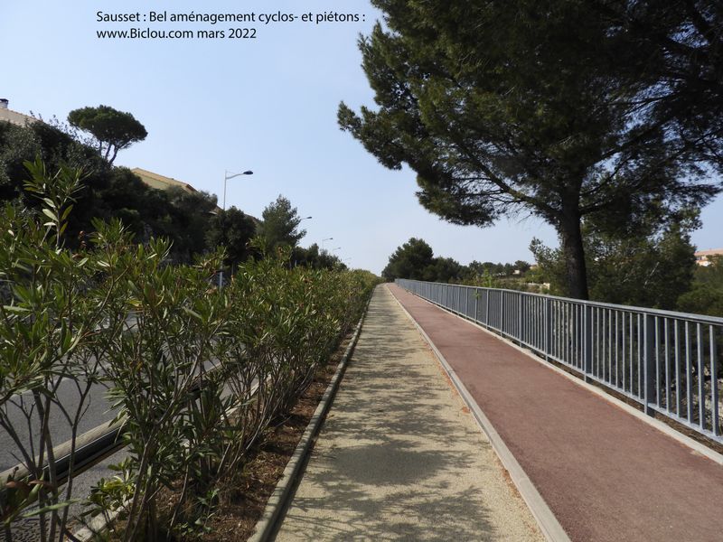 Sausset : Bel aménagement cyclable