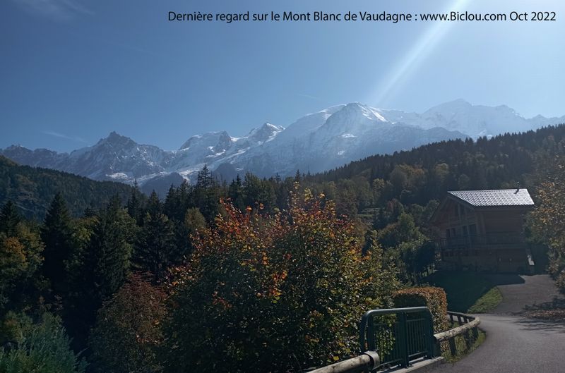 Regard sur le Mont Blanc depuis Vaudagne
