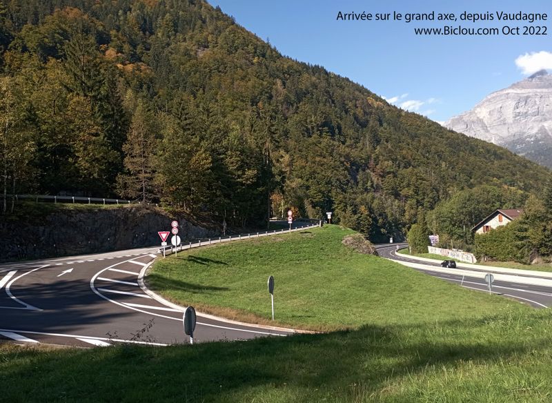 Arrivée sur le grand axe, Nationale 205, depuis Vaudagne