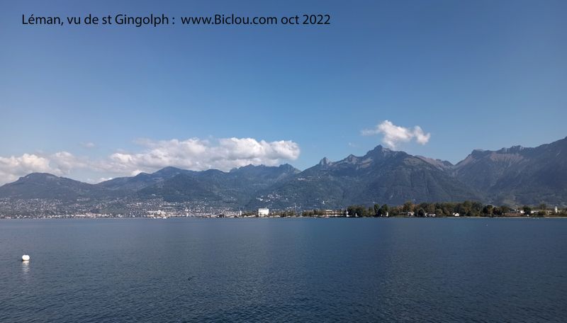 Léman, Montreux ,Les pléiades ? et de beaux cols ; vus de saint Gingolph
