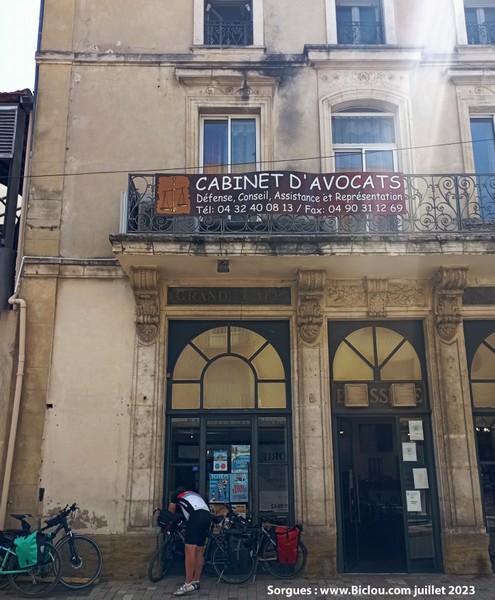 Sorgues : Au menu, avocats ..