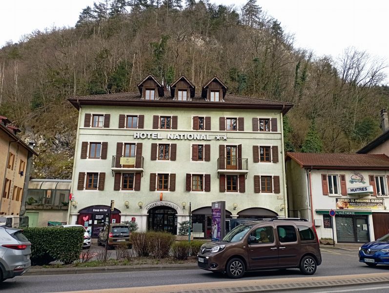 Repérage : Hôtel le National à Cluses