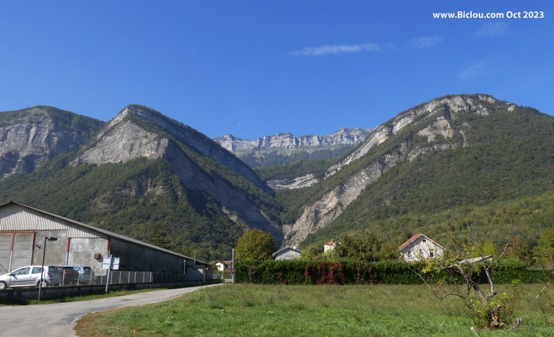 Cluse coupant le massif de la chartreuse