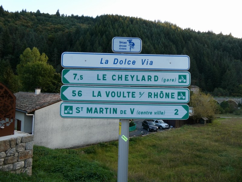 Pancarte informative Dolce Via  à st martin de Valamas 2023