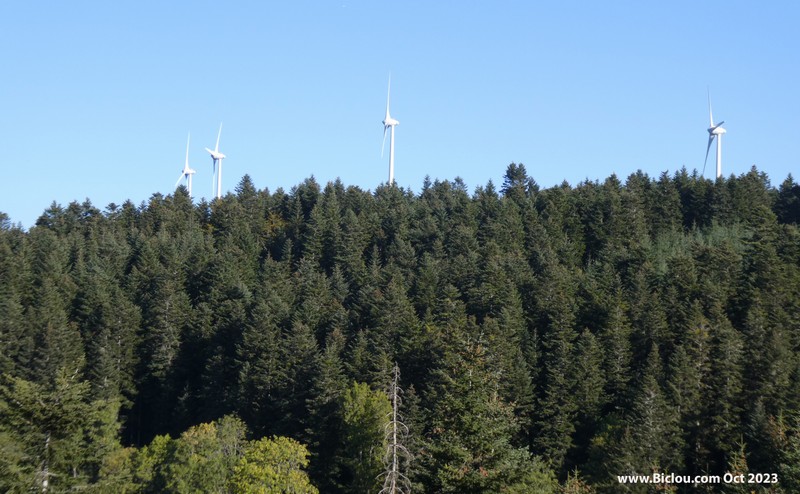 Encore des eoliennes