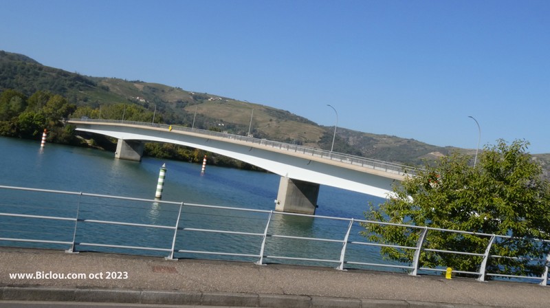 Après cette descente de l'Ardèche, Le Rhône à Saint Vallier (Drôme)