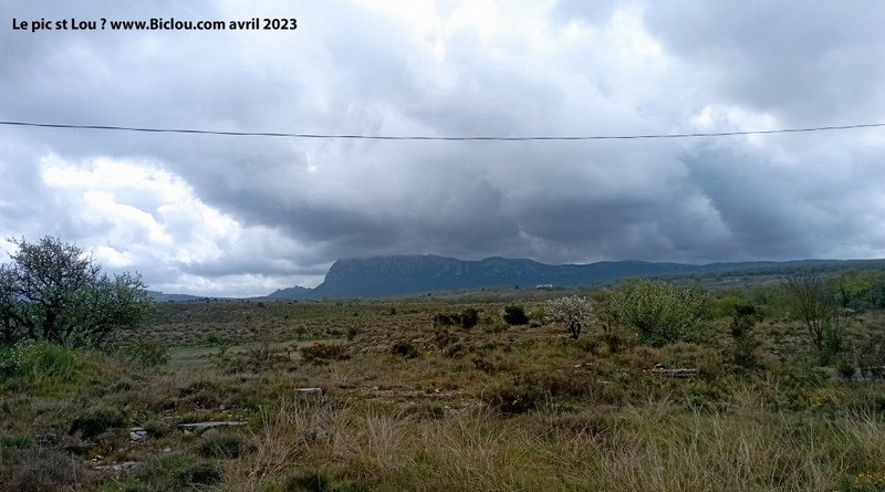 Sale temps sur le Pic saint Loup ?, mais la pluie ne tombera