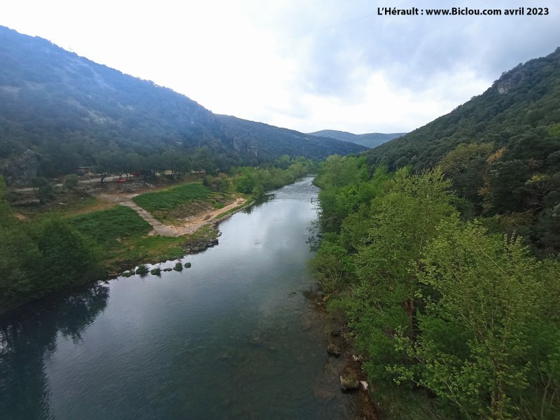 Le fleuve : Hérault creuse son sillon