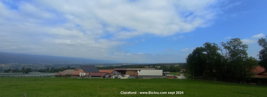 Panneau solaire vu à Clarafond