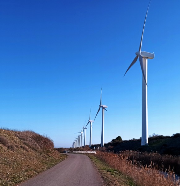 Eoliennes de Port st Louis du Rhône
