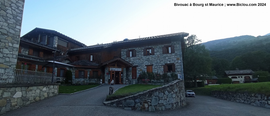 Bivouac de luxe à Bourg saint Maurice