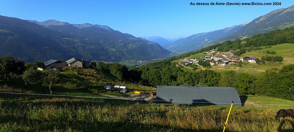Au dessus de Aime (Savoie)