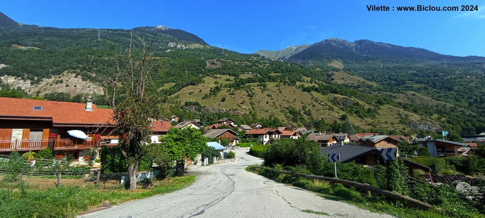 Au dessus de Aime (Savoie)