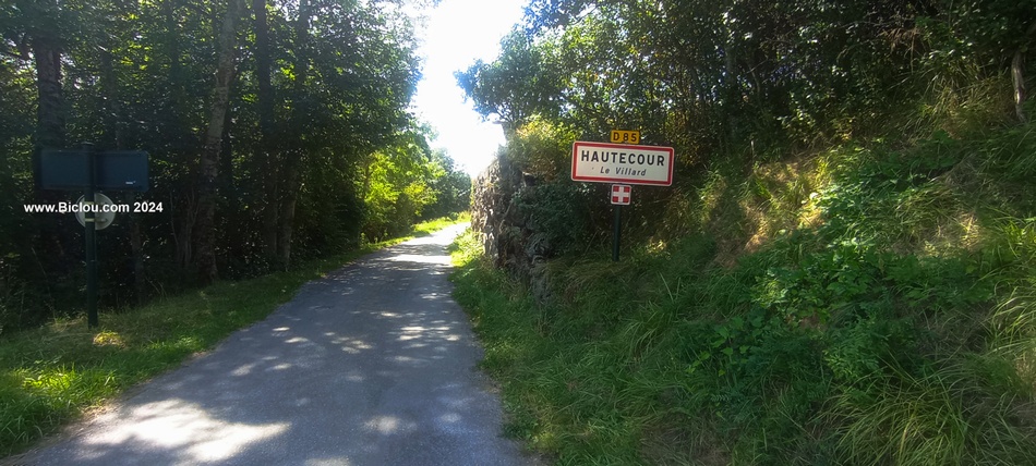 Hautecour villard (Tarentaise Savoie) , sommet de la bosse